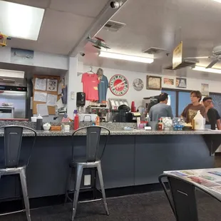 The guy in the grey was not the nicest