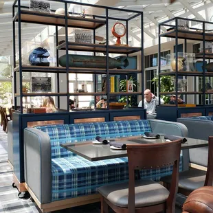 Flight artifacts in the sunroom seating area