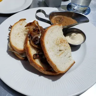 Au Poivre Peppercorn Steak Sandwich