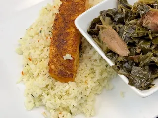 Vision’s Eatery & Lounge