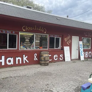 What you see is what you get. The food and friendliness is so worth it!