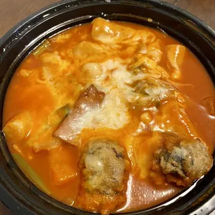 Spicy Tteokbokki with Mozzarella cheese add-on