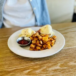 Eggs Benedict