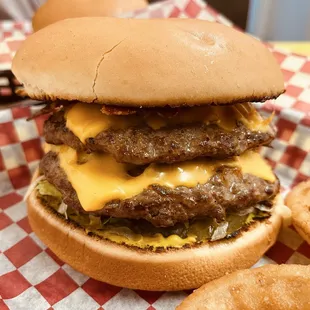 Hank's Hamburgers