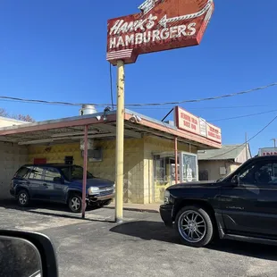 Hank's Hamburgers