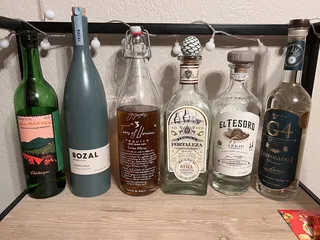 Martins Liquor