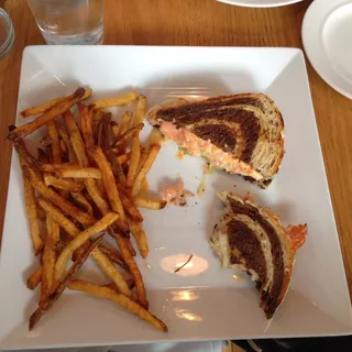 Smoked Salmon Reuben