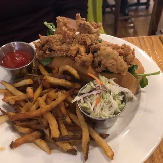 Oyster Po'boy w/ Coleslaw