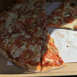 Margherita pizza is my fav!!! Thank you guys for delivering to the park!!!