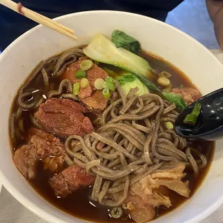 Taiwanese Beef Noodle Soup