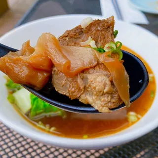 Taiwanese Beef Noodle Soup