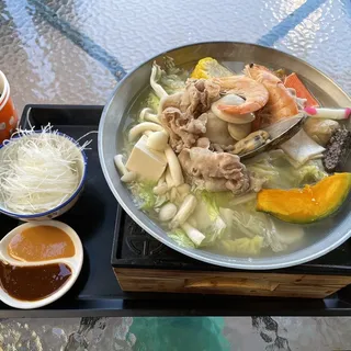 Seafood Hot Pot