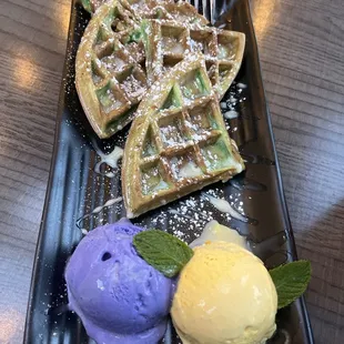 Stopped by for dessert and they had these amazing pandan waffle w ice cream. Definitely coming back