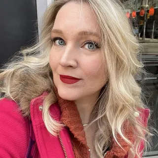 Jennifer D.