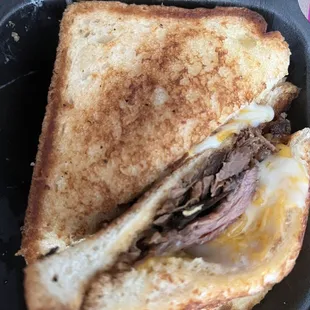 Brisket grilled cheese- 8/10