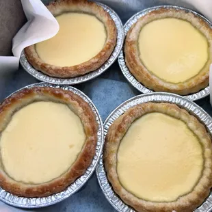 Custard tarts (dan tat)