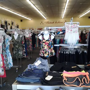 Everything is good price come and see!