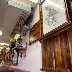 Nice artwork and ambiance