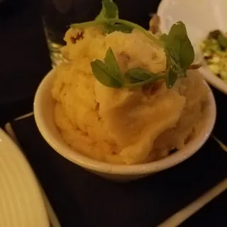 Roasted Garlic Mashed Potatoes