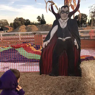 Love this place, cute, perfect for small families. Staff is super friendly !!!!!!!