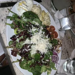 Hanny's Market Salad