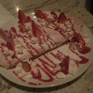 Strawberry Long Cake