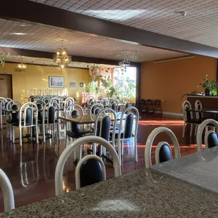 ramen and noodles, interior