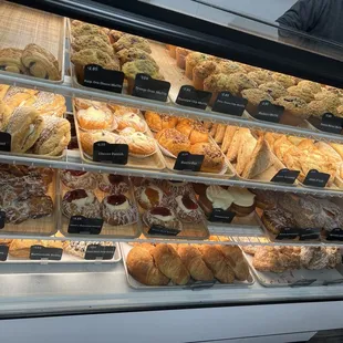 Muffins, croissants, danishes, etc.