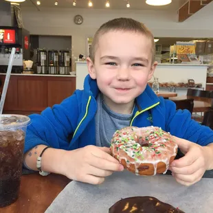 Thank you to the gentleman who paid for our donuts. He was in front of us and so sweet!