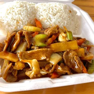 Garlic Beef with Fried Rice