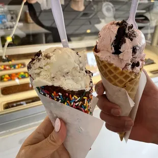 Cookies n cream and strawberry Oreo!