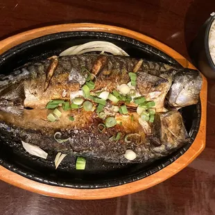 Broiled mackerel and rice