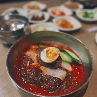 Bibimnaengmyeon