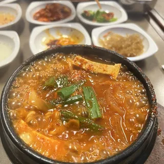 28. Kimchi Jji Gae
