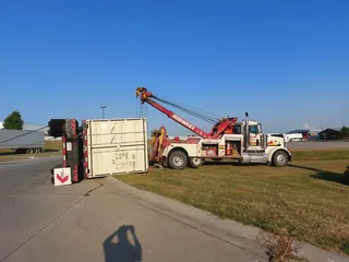 Midwest Towing