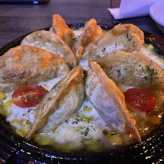 Mandu with Corn Cheese