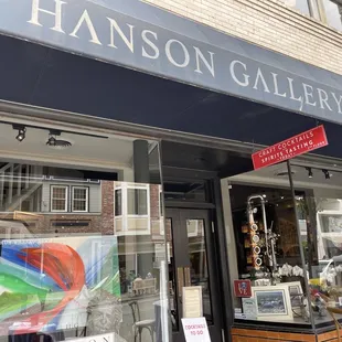 Exterior of the Hanson of Sonoma Tasting Room at Hanson Gallery in Sausalito.