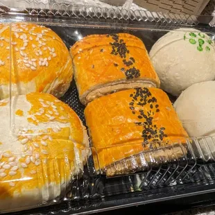 Pastries - green bean, daikon and sesame