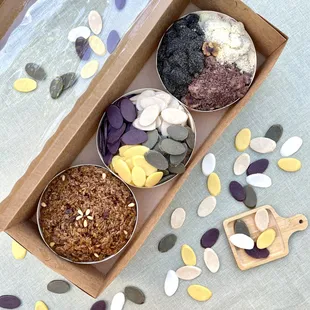 Mix and match giftsets to make the ultimate giftbox for your loved ones!