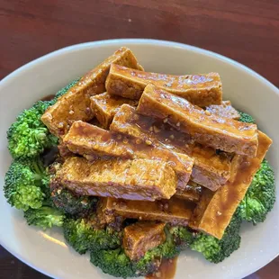 Spicy Crispy Tofu and Broccoli