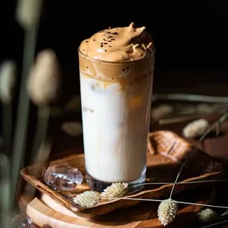Dalgona Coffee