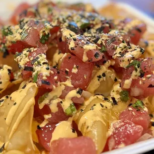 Poke nachos