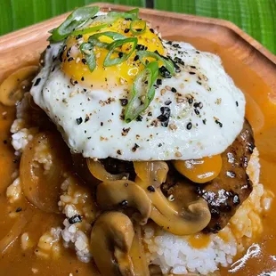 Brunch In South Beach, Loco Moco at Hapa Kitchen and Eatery