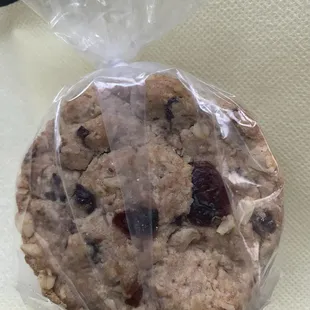 Oatcake with cranberries