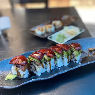 Great sushi! Good service. Nice and relaxing atmosphere. Definitely be back!