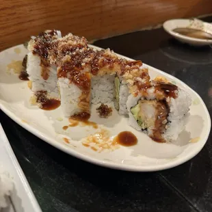 shrimp tempura golden roll