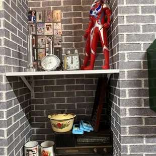 (Feb 2024) Interior decor