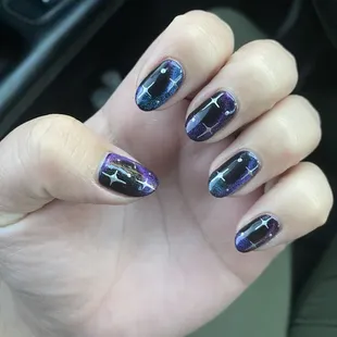 Gel manicure with design