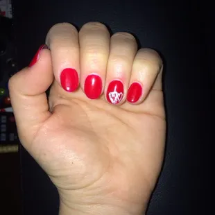 My manicure for valentines day :)