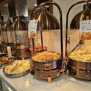 Another view of the hot entrées